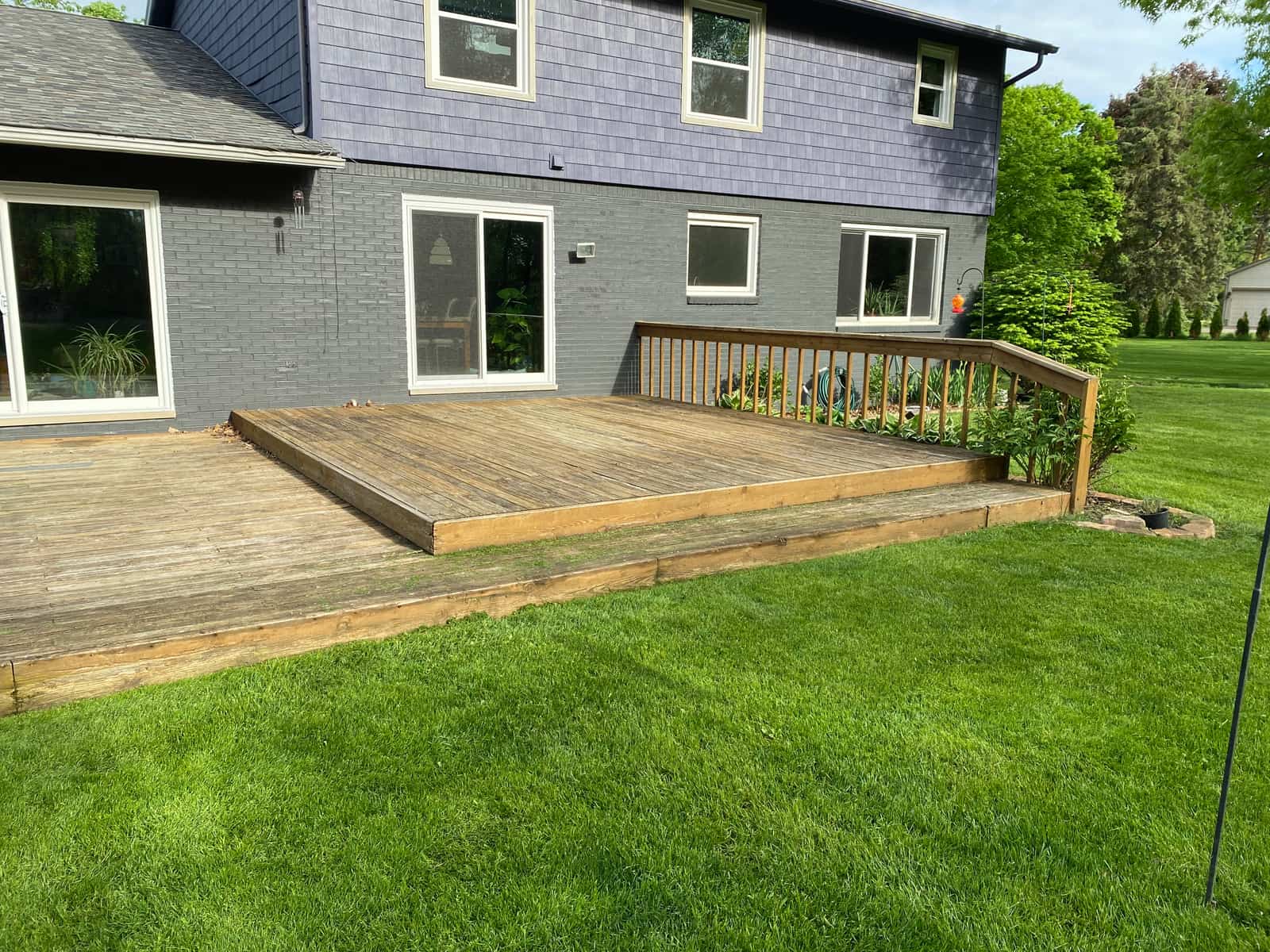 Commerce Pond Deck — Before